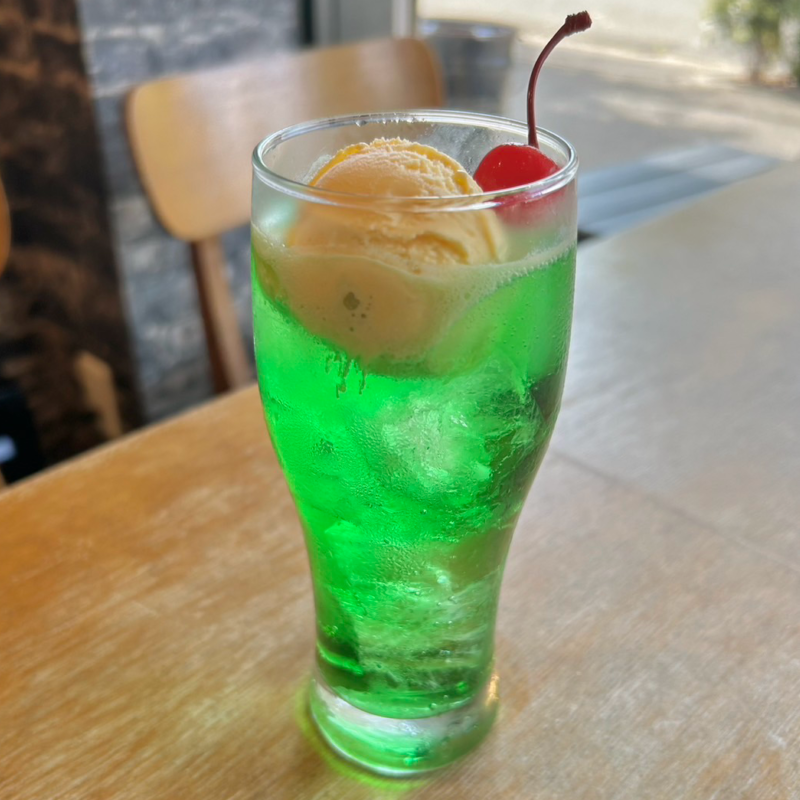 クリームソーダ